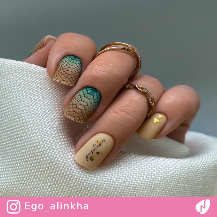 Fall Gradient Snake Print Nails